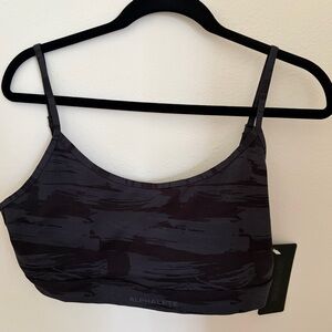 Alphalete surface limitless bra NWT